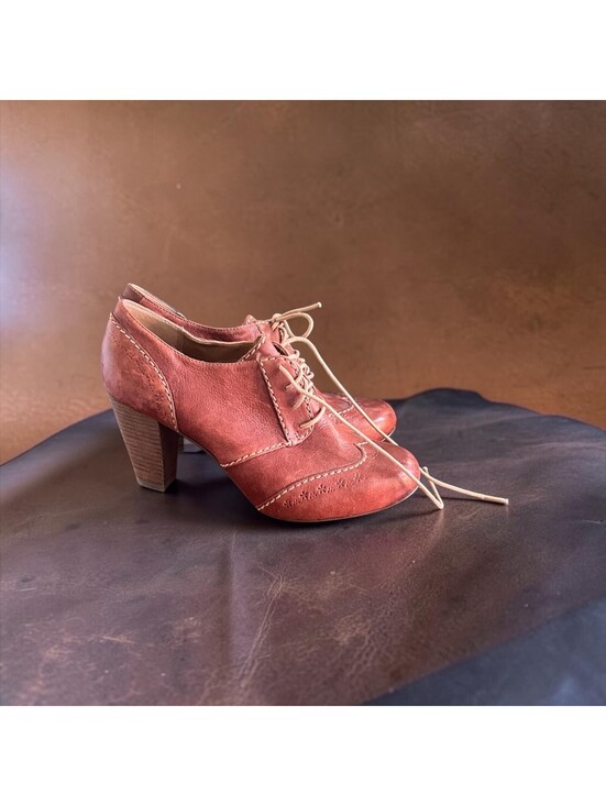 Fossil Shoes - Fossil Tamiko Oxford Heels | Vintage Cognac Leather Lace-Up Pumps | Size 6.5
